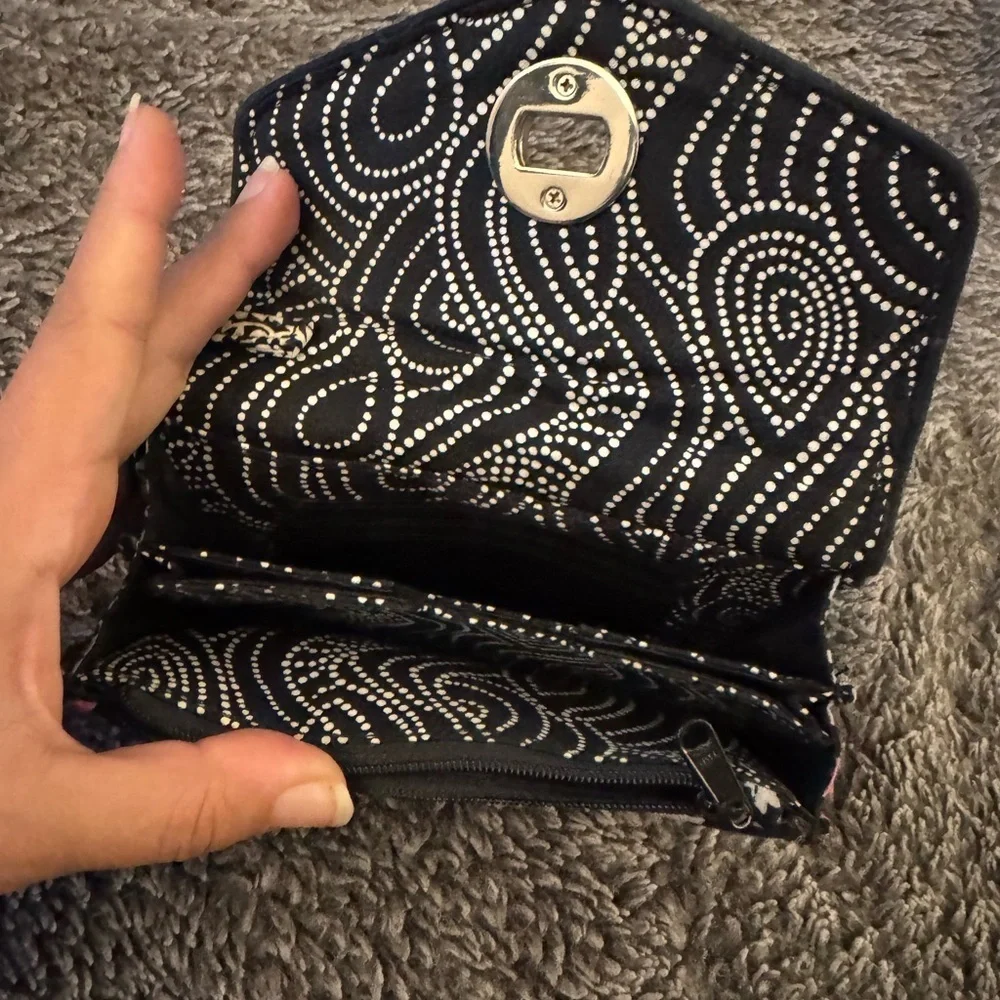VERA BRADLEY Northern Lights Your Turn Smartphone Wristlet - Picture 9 of 12